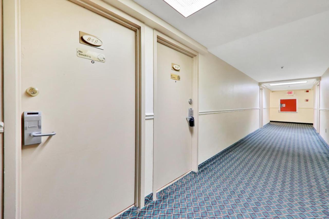 Oceanside Hotel Daytona Beach Shores Exterior photo